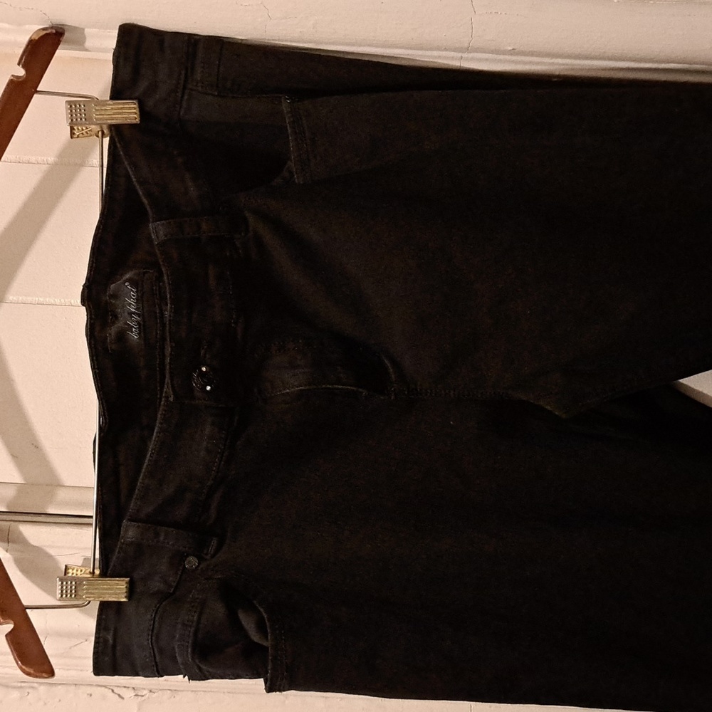 Hello am selling Babyphat stretchable Jean's.